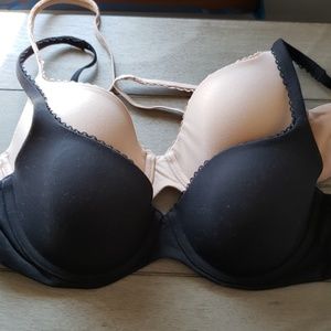 Victoria's Secret body by Victoria bra
